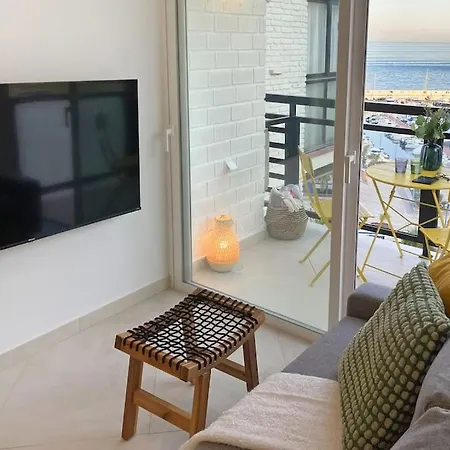 Charming Sea View Hideaway At Marbella's Marina Apartment Marbella
