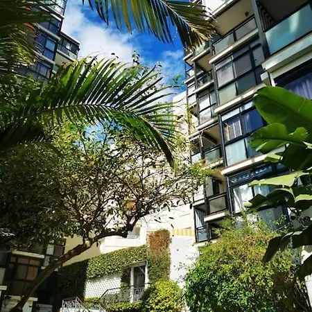 Charming Sea View Hideaway At Marbella's Marina Marbella